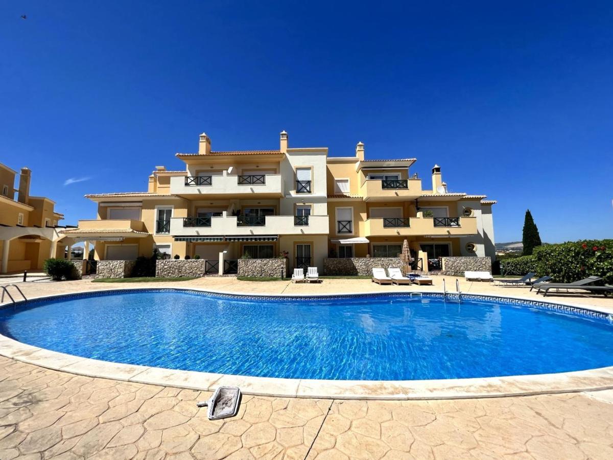 Albufeira Valley 2 With Pool By Homing ภายนอก รูปภาพ